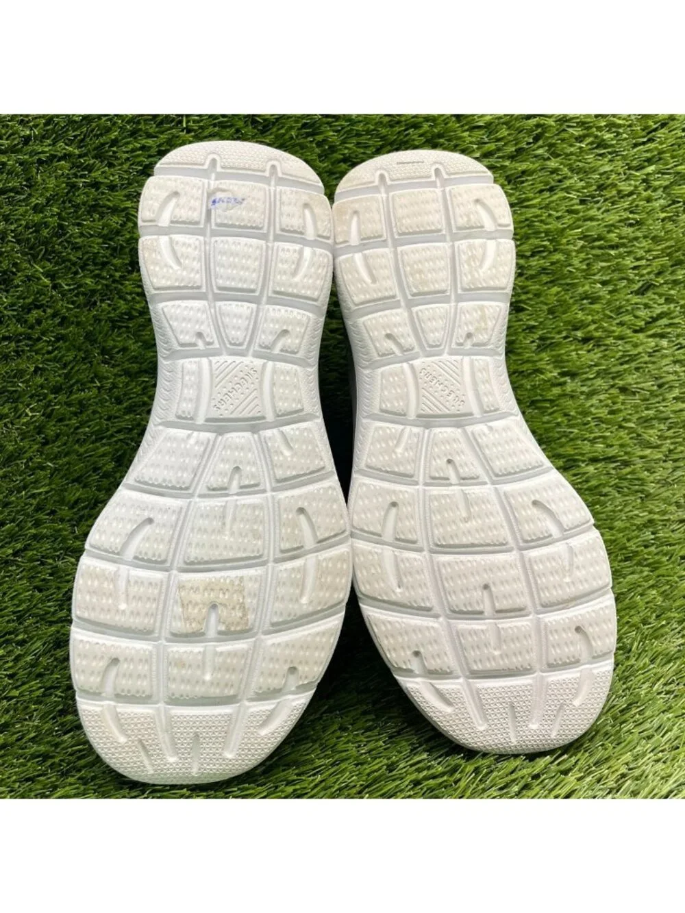 Skechers please review